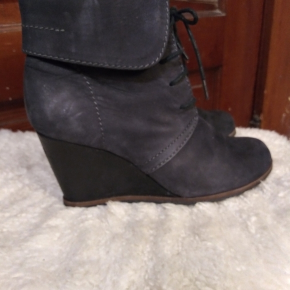 Super Comfortable Italian Leather Wedge Boot by Tesori Women Sz: 7 - Picture 3 of 8